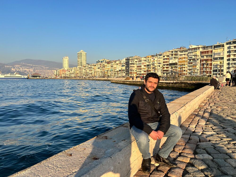  51940028  Hamid, 33 ,    Herceg-Novi