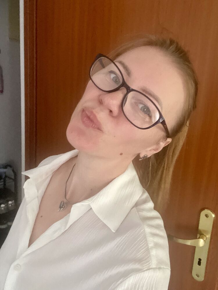  ,   Tatiana, 41 ,   ,   