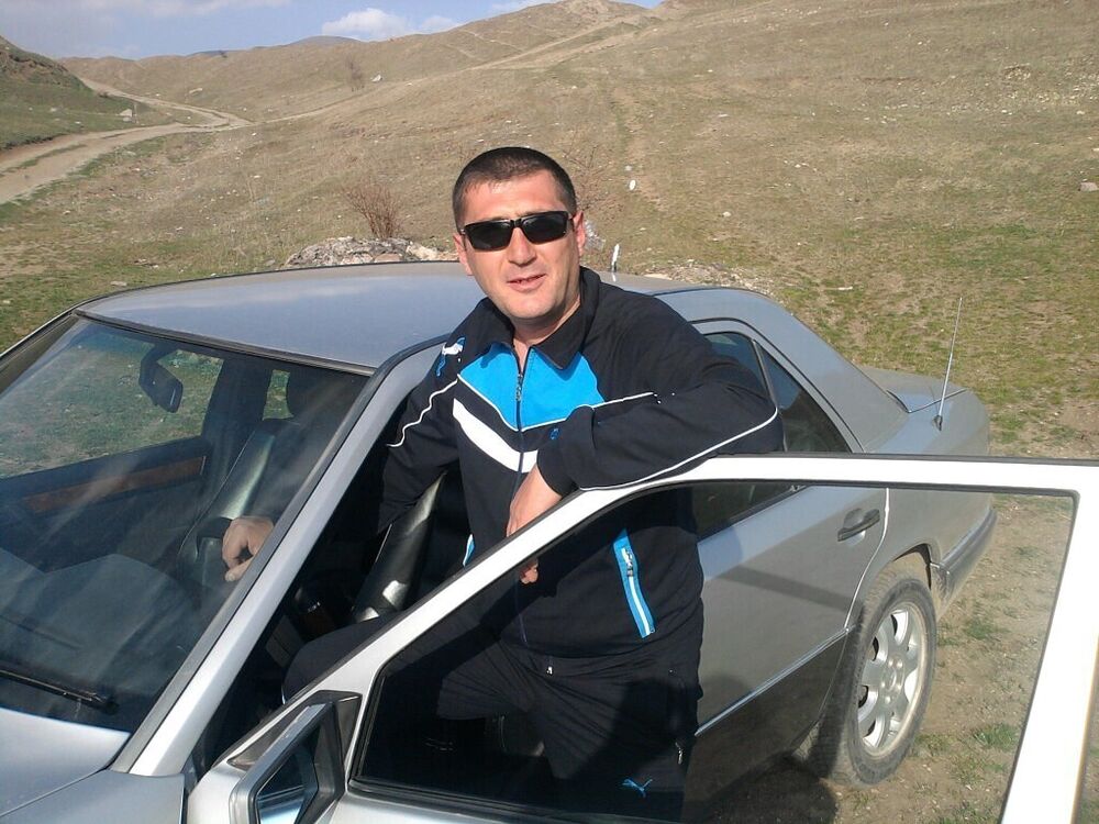  22062688  Karen, 44 ,    