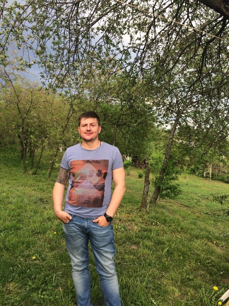  6778688  Roman, 39 ,    