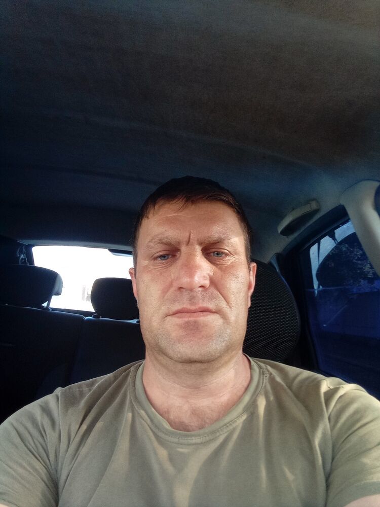  24045798  Ibragim, 45 ,    