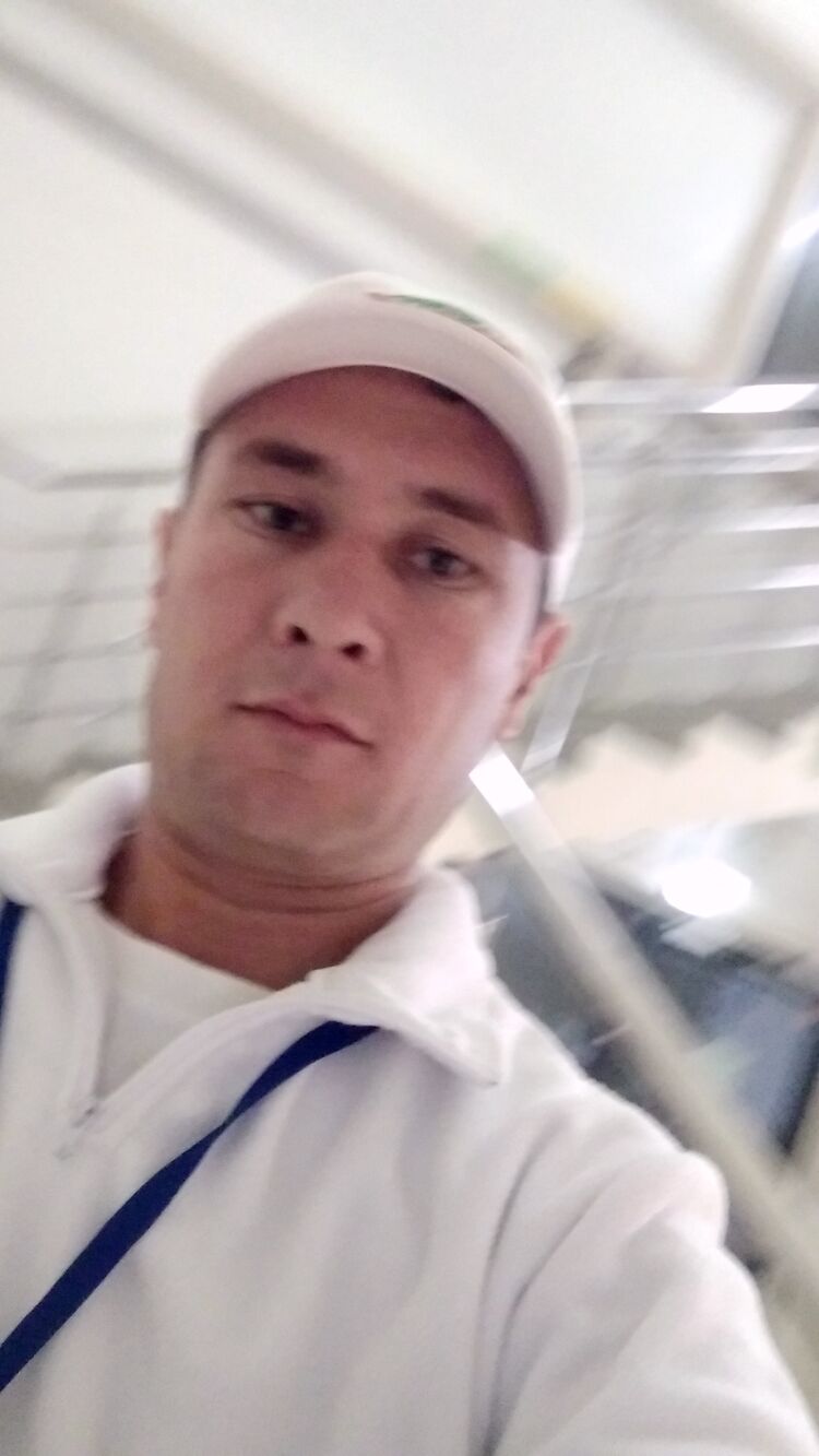  40188688  Owezjan, 34 ,    