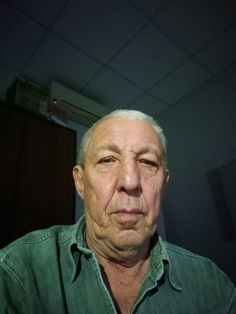  ,   , 70 ,   c 