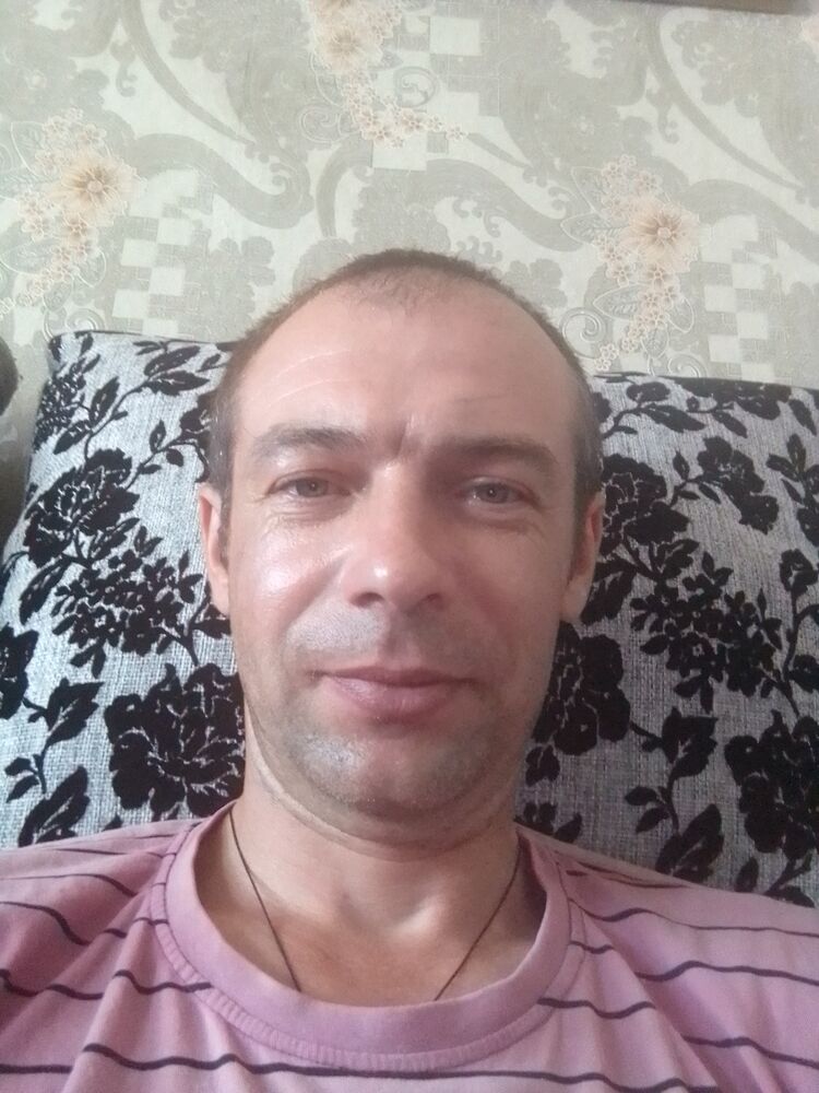  37054508  , 42 ,     