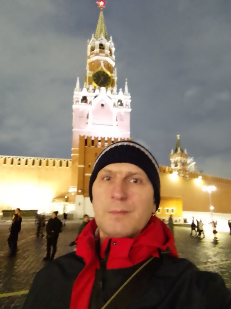  40638518  Dmitry, 42 ,    