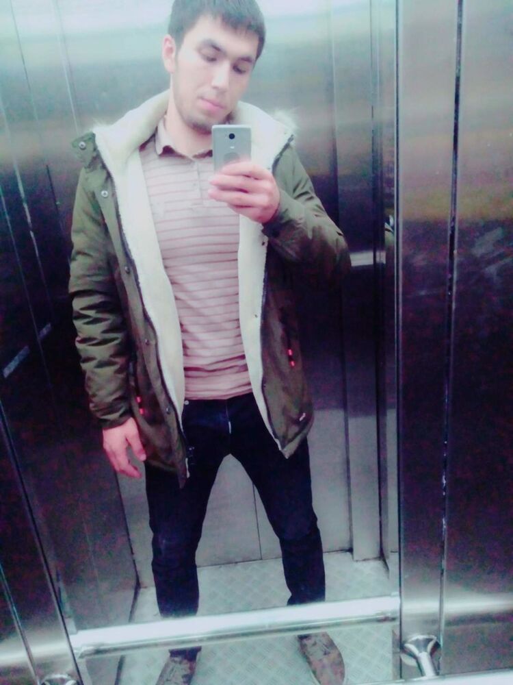  18827678  , 34 ,    -