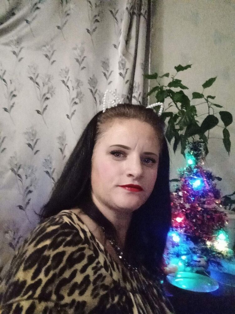  48058508  Olga, 42 ,    