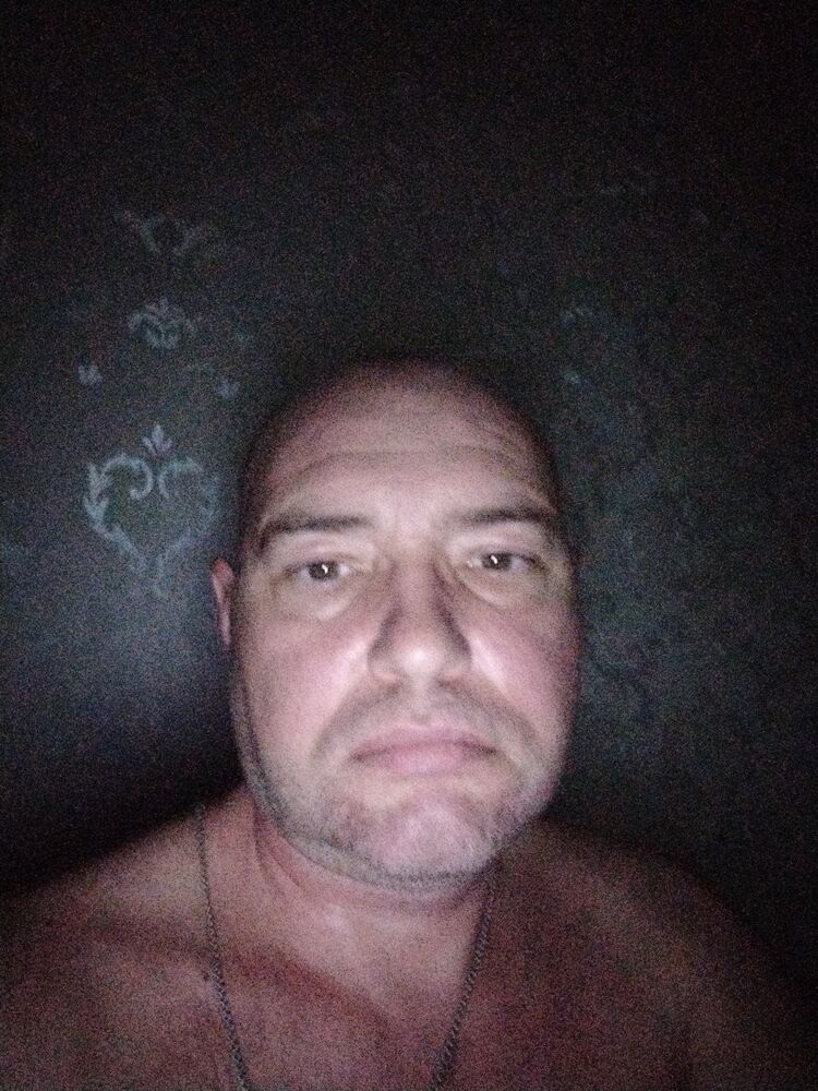  40034318  , 42 ,    