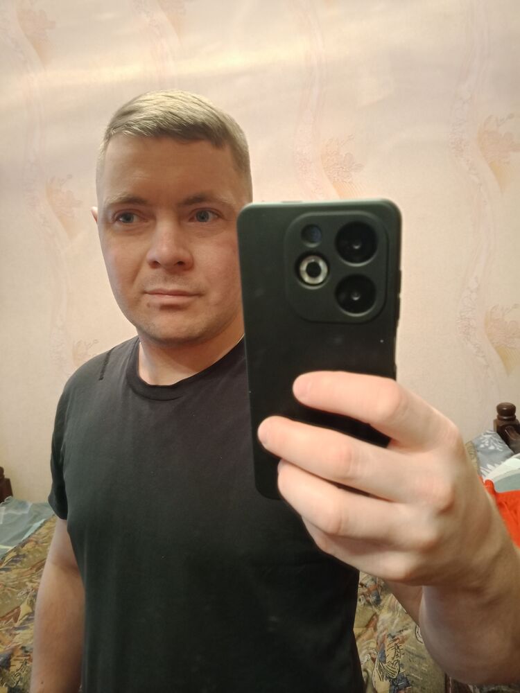  49244478  , 31 ,    