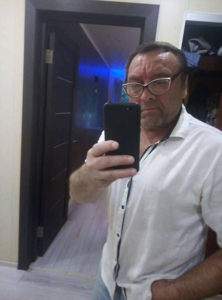  44548318  , 57 ,    