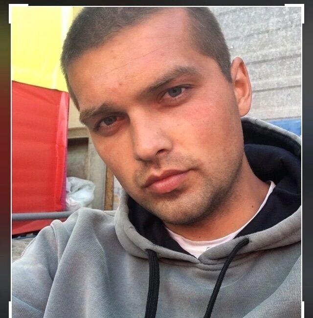  35575958  , 28 ,    