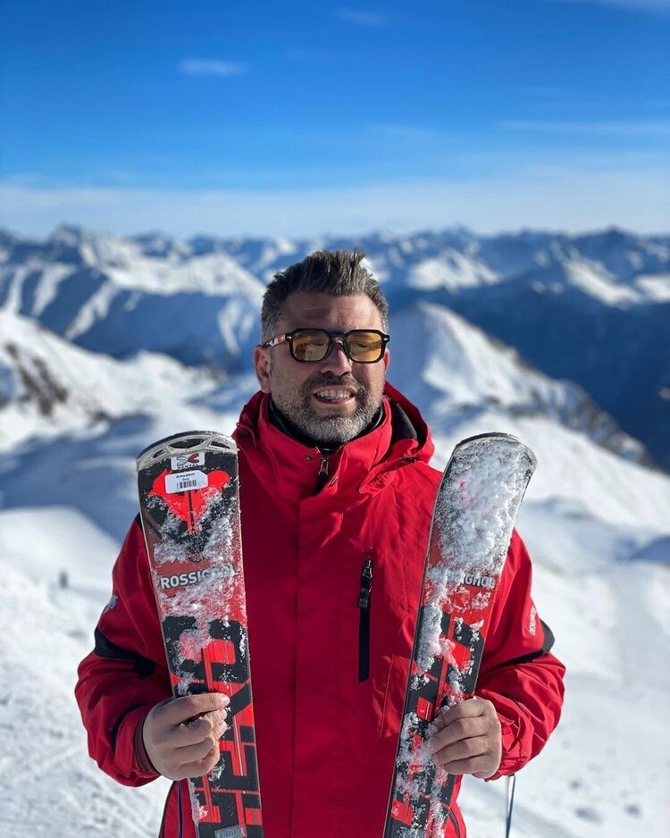 ���������� ������, ���� ������� Adam, 40 ���, ������������ ��� ������, ����� � ���������, c�������� ���������