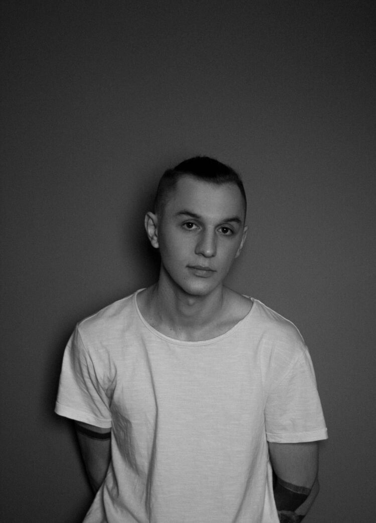 ���� 29251358 ������� �����, 31 ���, ���� ���������� � �������