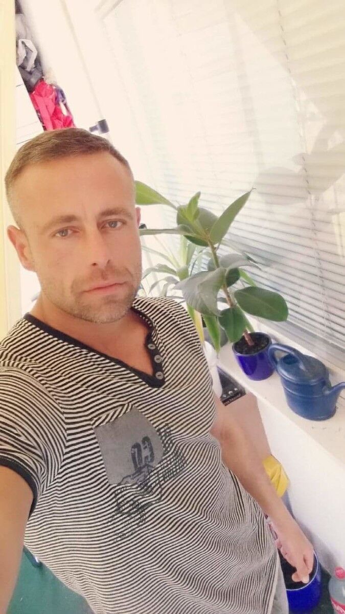  Offenburg,   Viktor, 41 ,   ,   , c 