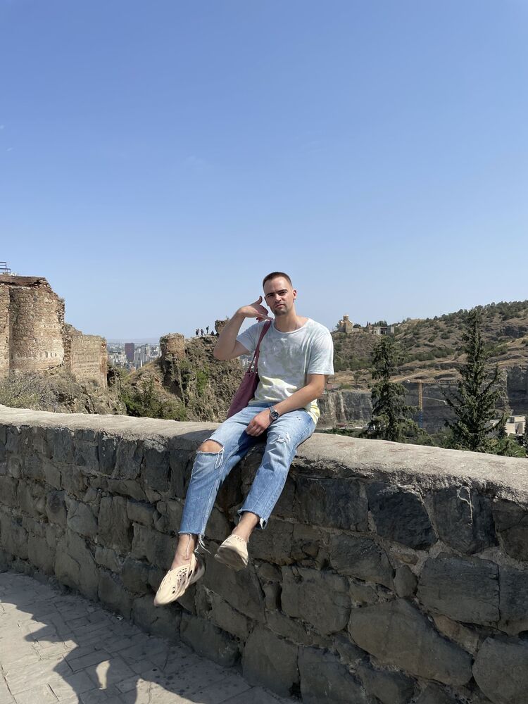  --,   Alex, 36 ,   ,   