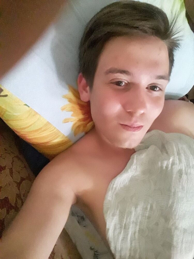  16090998  , 24 ,    