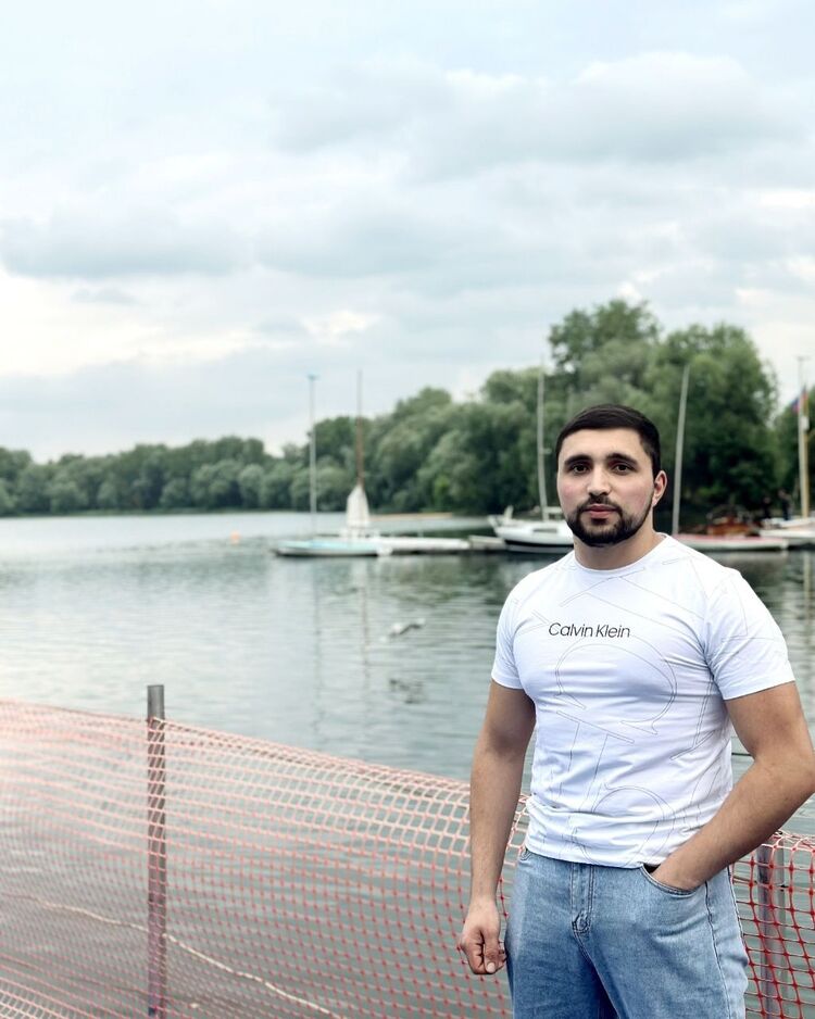 ���� 42680538 ����� Taleh, 22 ����, ���� ���������� � ������