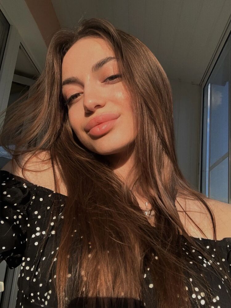  31416258  Liza Siraeva, 26 ,    --