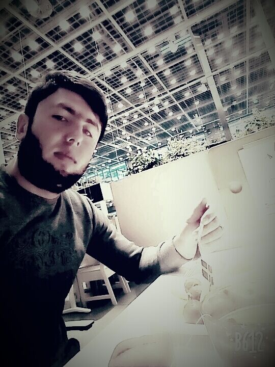  35685348  Joni, 31 ,    