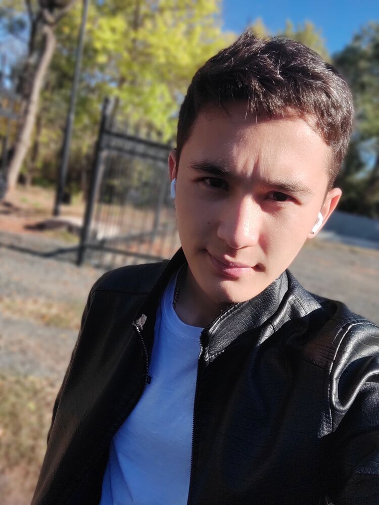  33565808  Shodiyr, 22 ,    