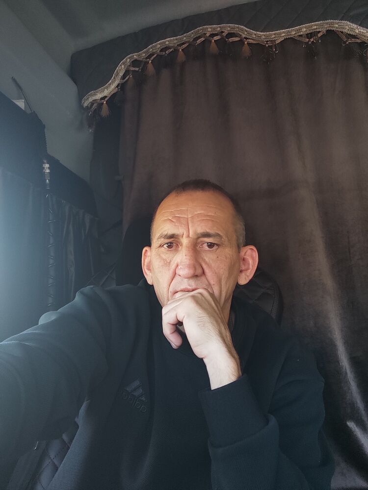  ,   Gennadij, 45 ,   , c 