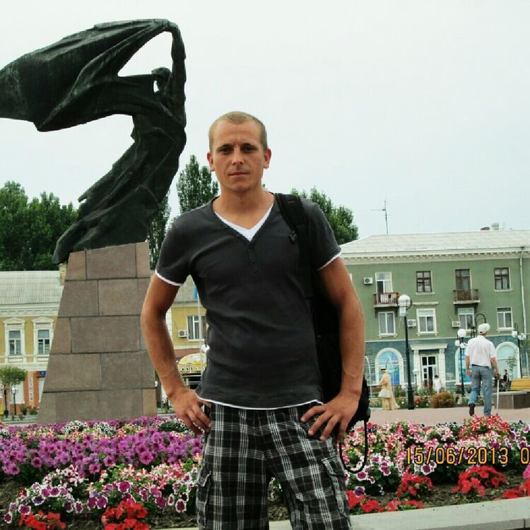  8072988  Rusu, 34 ,    