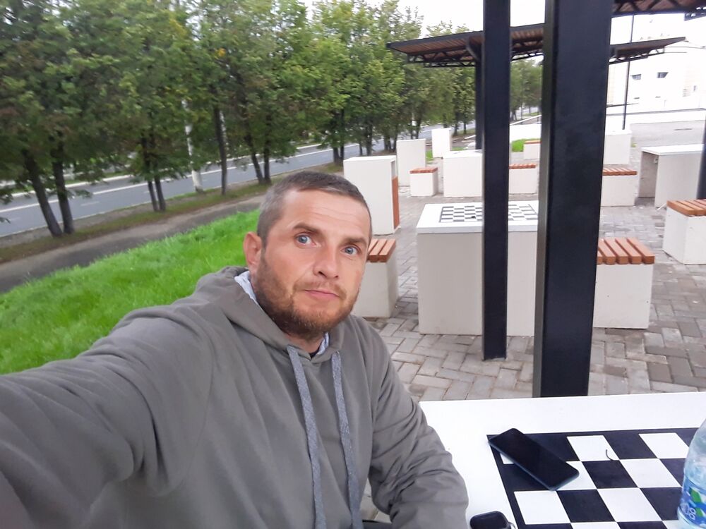  46181668  , 45 ,    