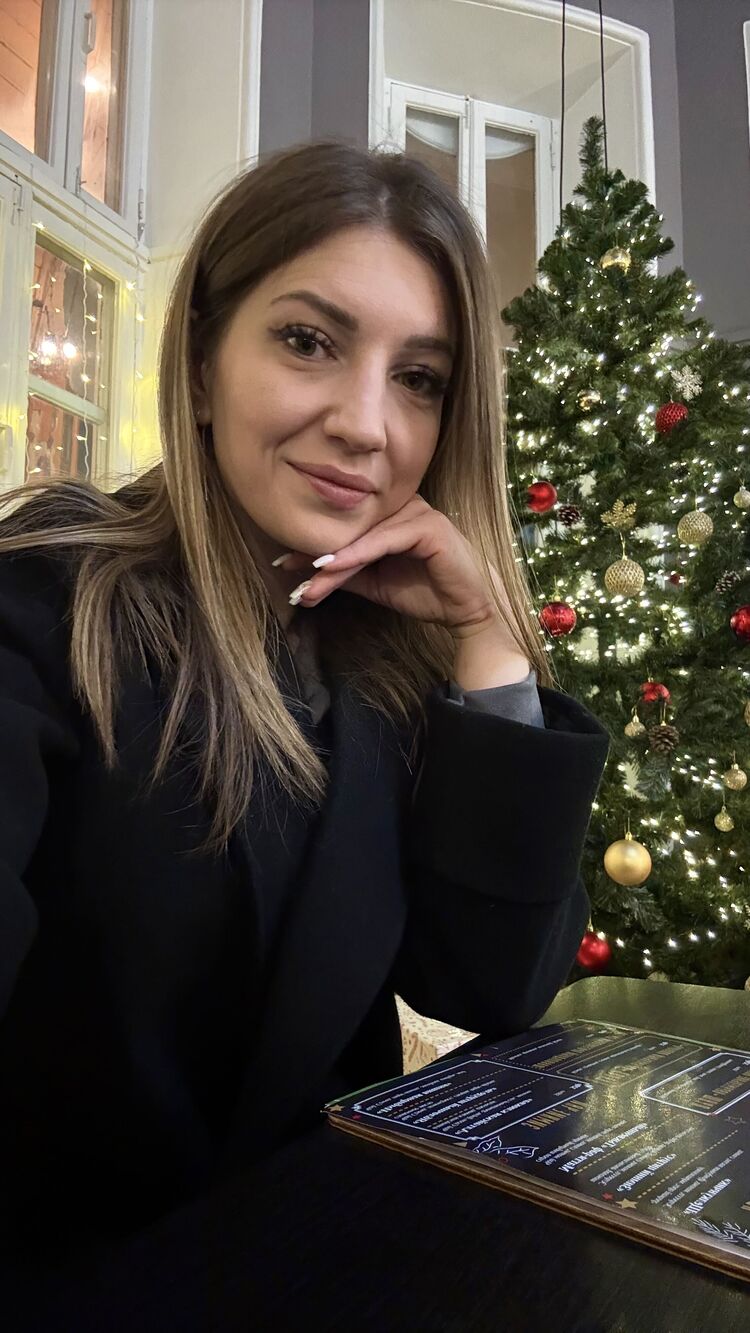 ���������� ���������, ���� ������� Anya, 30 ���, ������������ 