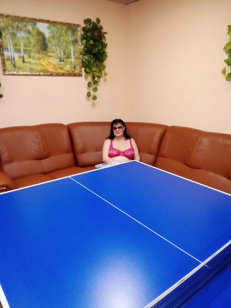  ,   Elena, 46 ,   ,   , c 