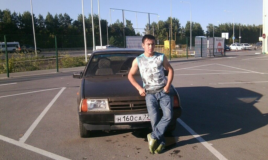 16810198  Rasuljon, 32 ,    