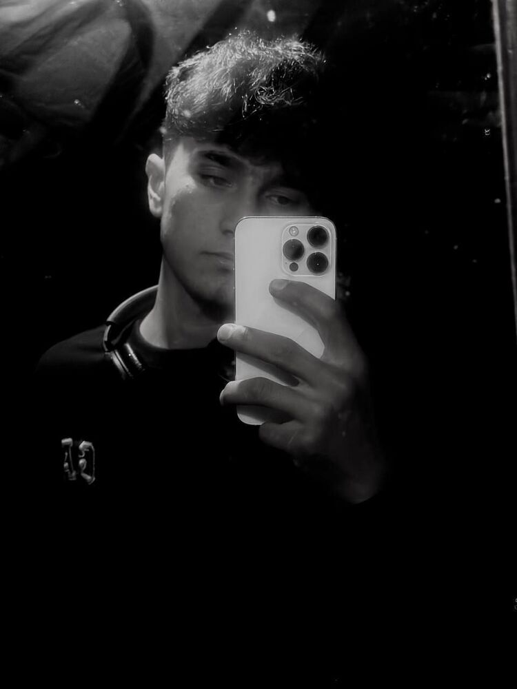  54423518  Ogash_ku, 19 ,    