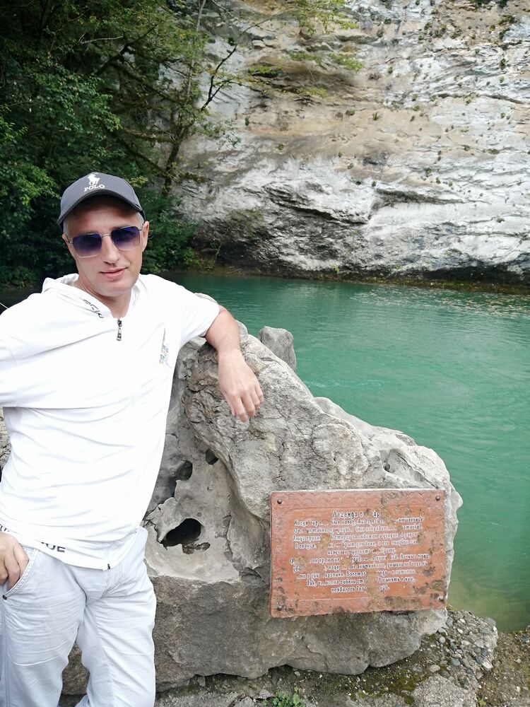  ,   Valery, 52 ,   ,   , c 