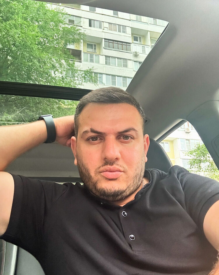 ���� 44203468 ������� ����, 37 ���, ���� ���������� � ������