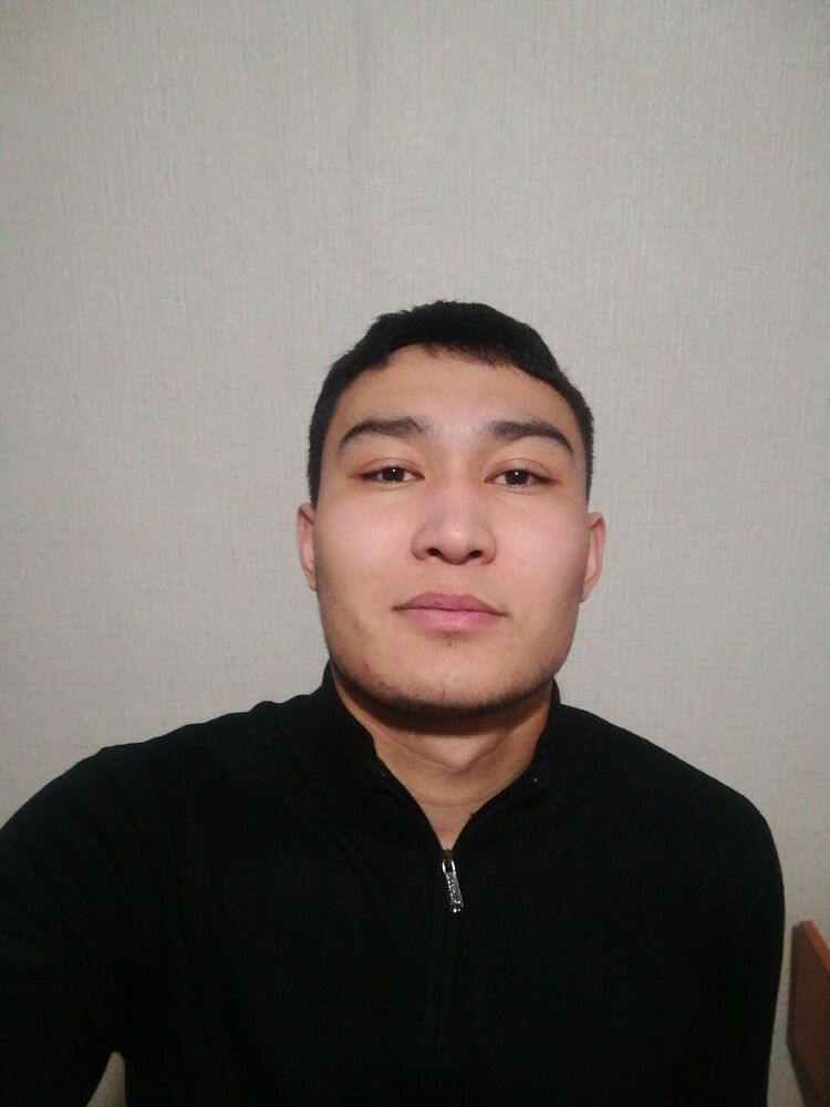  53010648  Nurik, 22 ,    