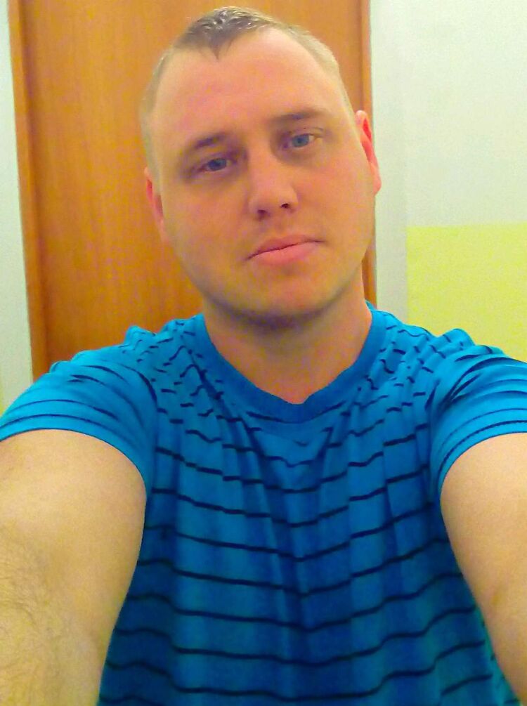 28631958  Artem, 36 ,    