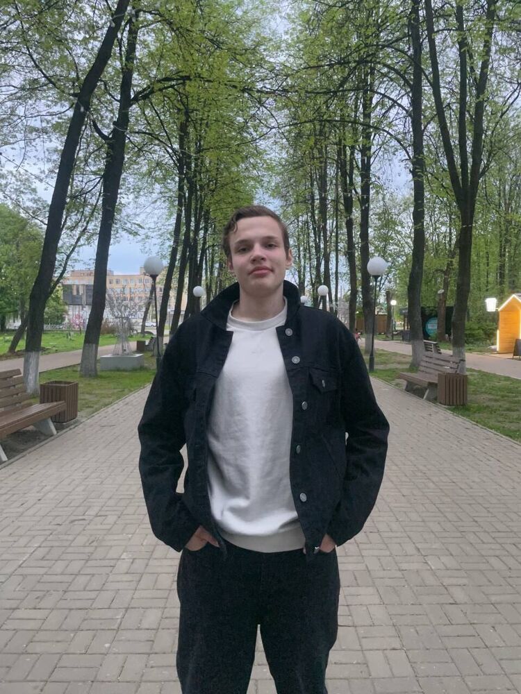  53689338  , 19 ,    -