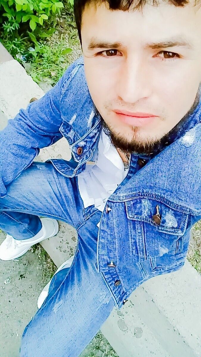  12410818  Shox, 32 ,    