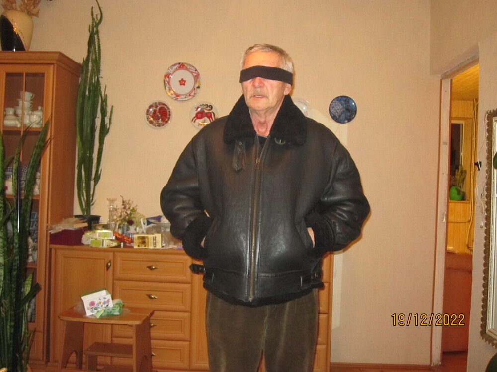  51654349  Vladimir, 61 ,    