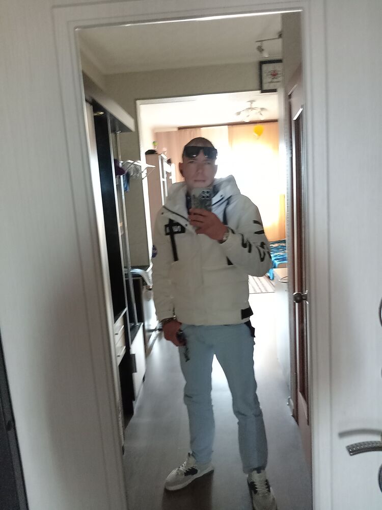 42907898  , 29 ,    