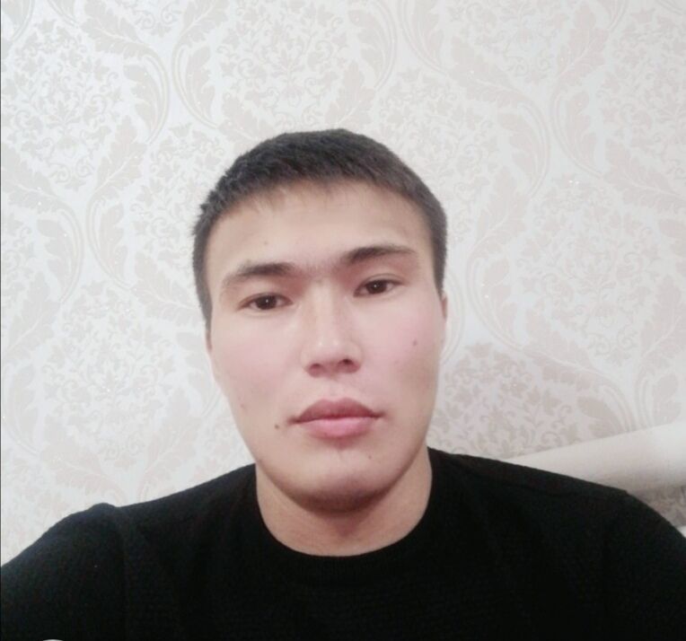  31252588  , 27 ,    