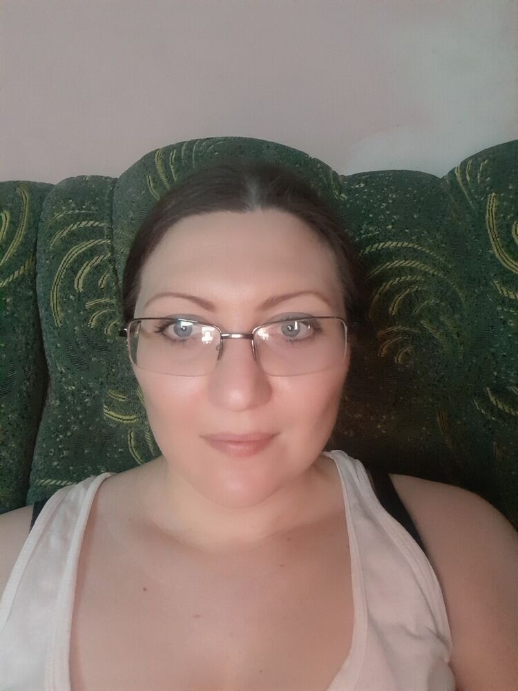  20214508  Irina, 40 ,    