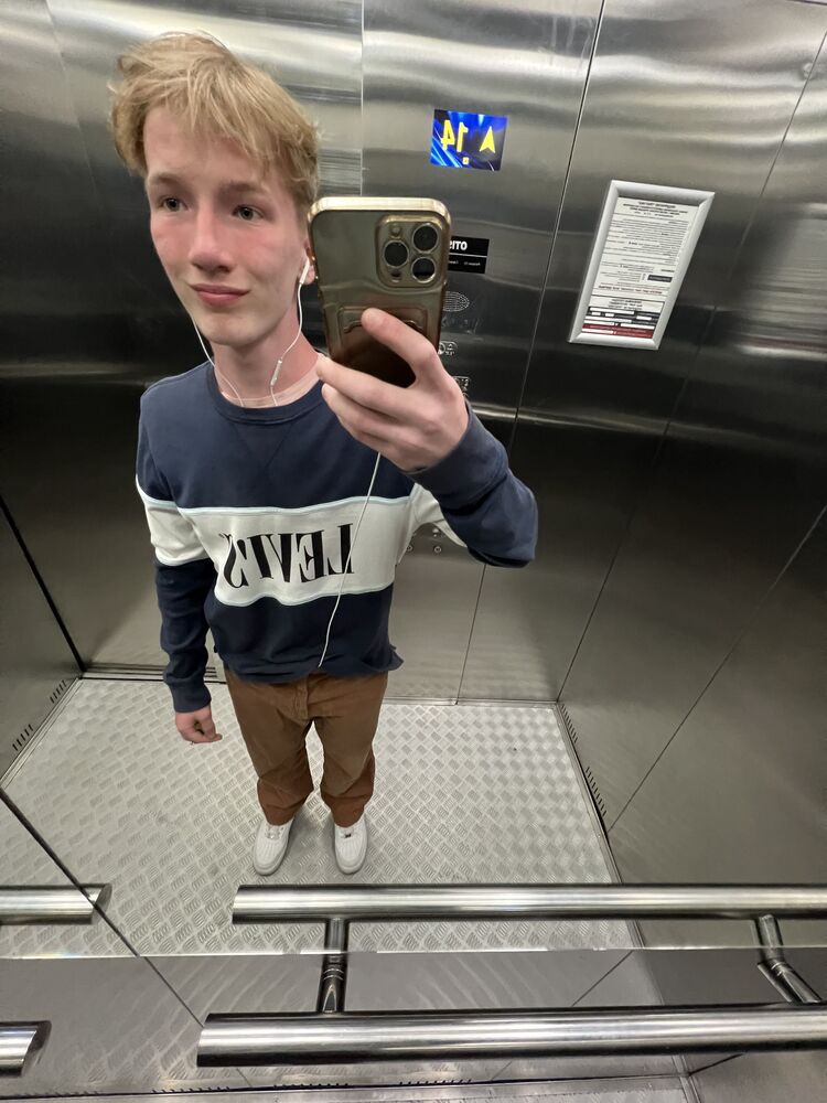  35533378  , 20 ,    