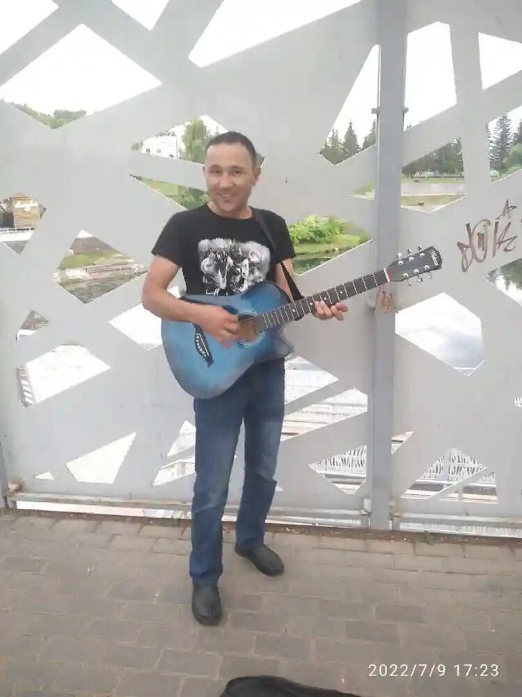  51974678   , 40 ,    