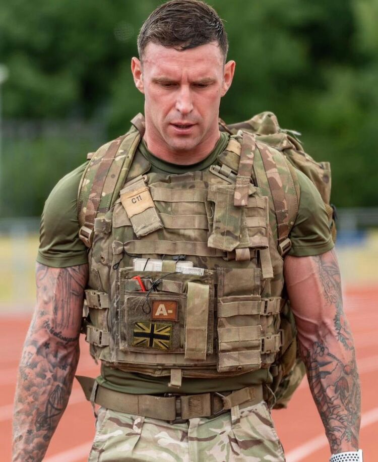  50538408  Mark, 54 ,    -