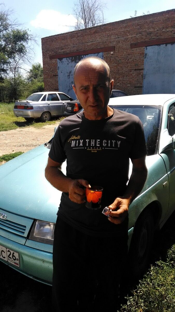  14526288  Sasha, 53 ,    