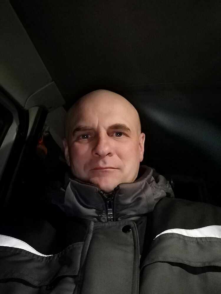  52578478  , 43 ,    