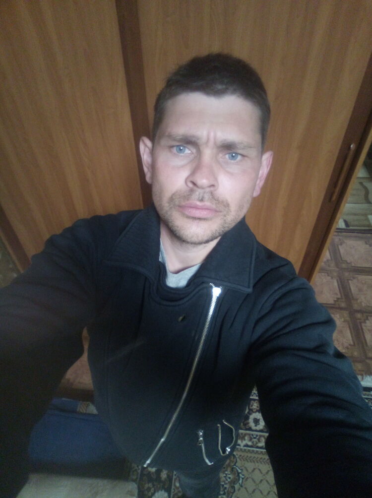  26429858  , 38 ,    