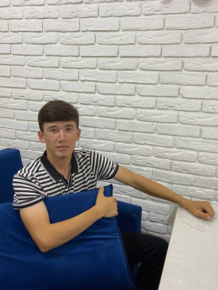  53949948  Mashrabboy, 20 ,    