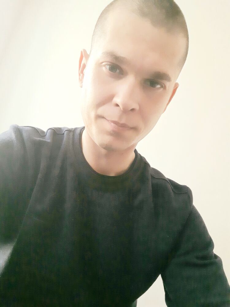  49904698  , 29 ,    