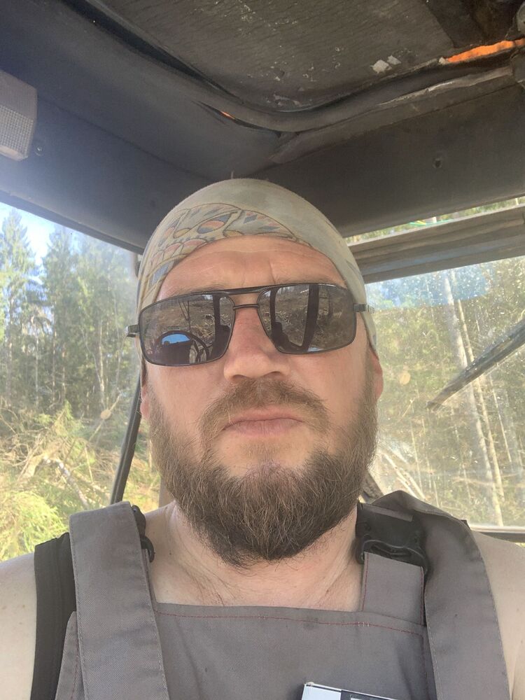  51993478  , 43 ,    